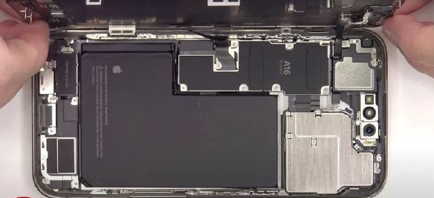 建水苹果14维修分享看iPhone 14 Pro Max拆解 